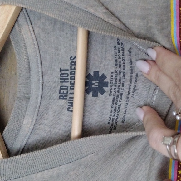 Red Hot Chili Peppers Band Tee 100% Cotton San Diego T Shirt - Picture 3 of 5